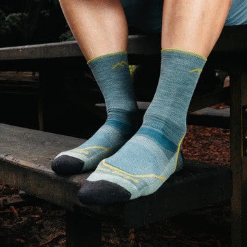 Adult Mens Hiker Micro Crew Lightweight Hiking Sock | Darn Tough