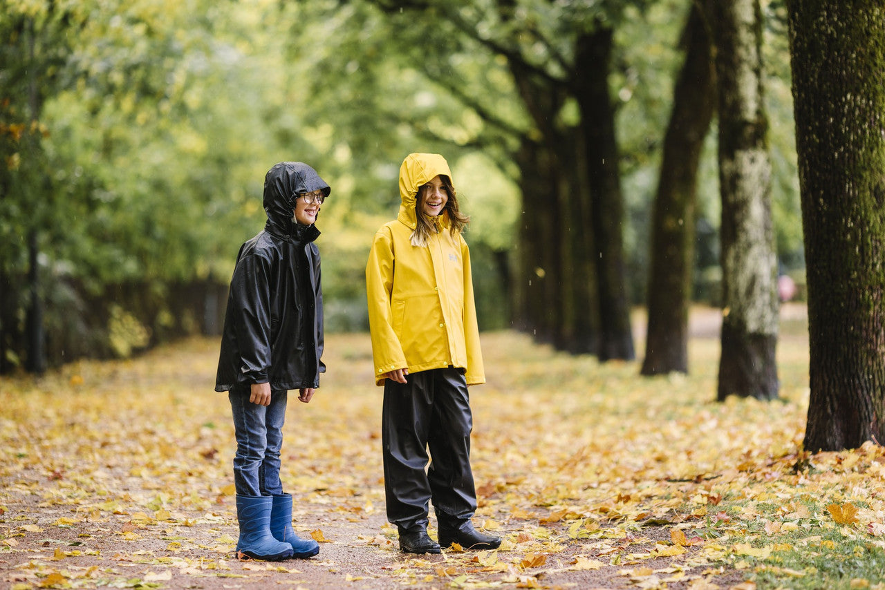 Youth Waterproof Moss Rain Jacket – PU | Helly Hansen #color_essential-yellow