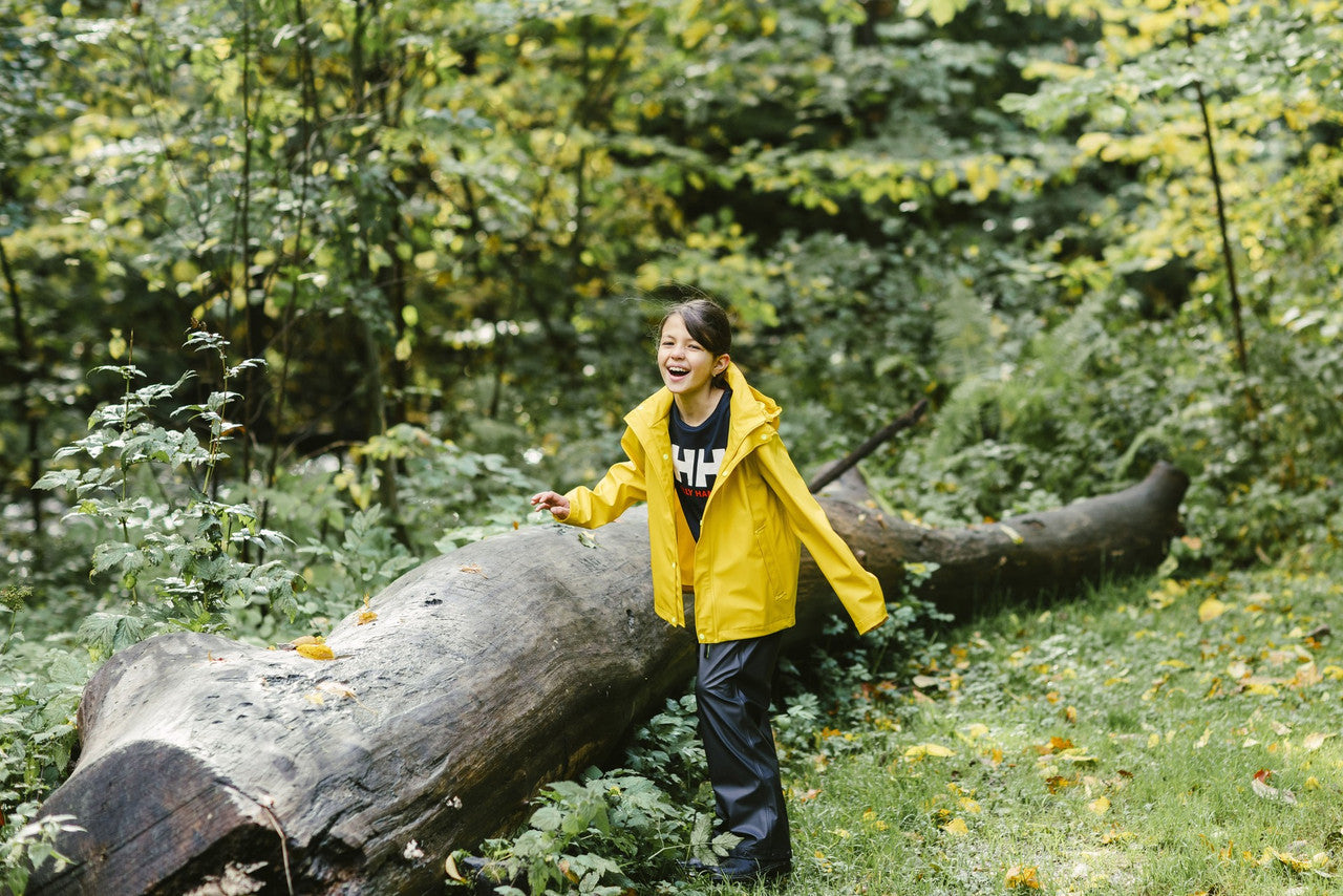 Youth Waterproof Moss Rain Jacket – PU | Helly Hansen #color_essential-yellow