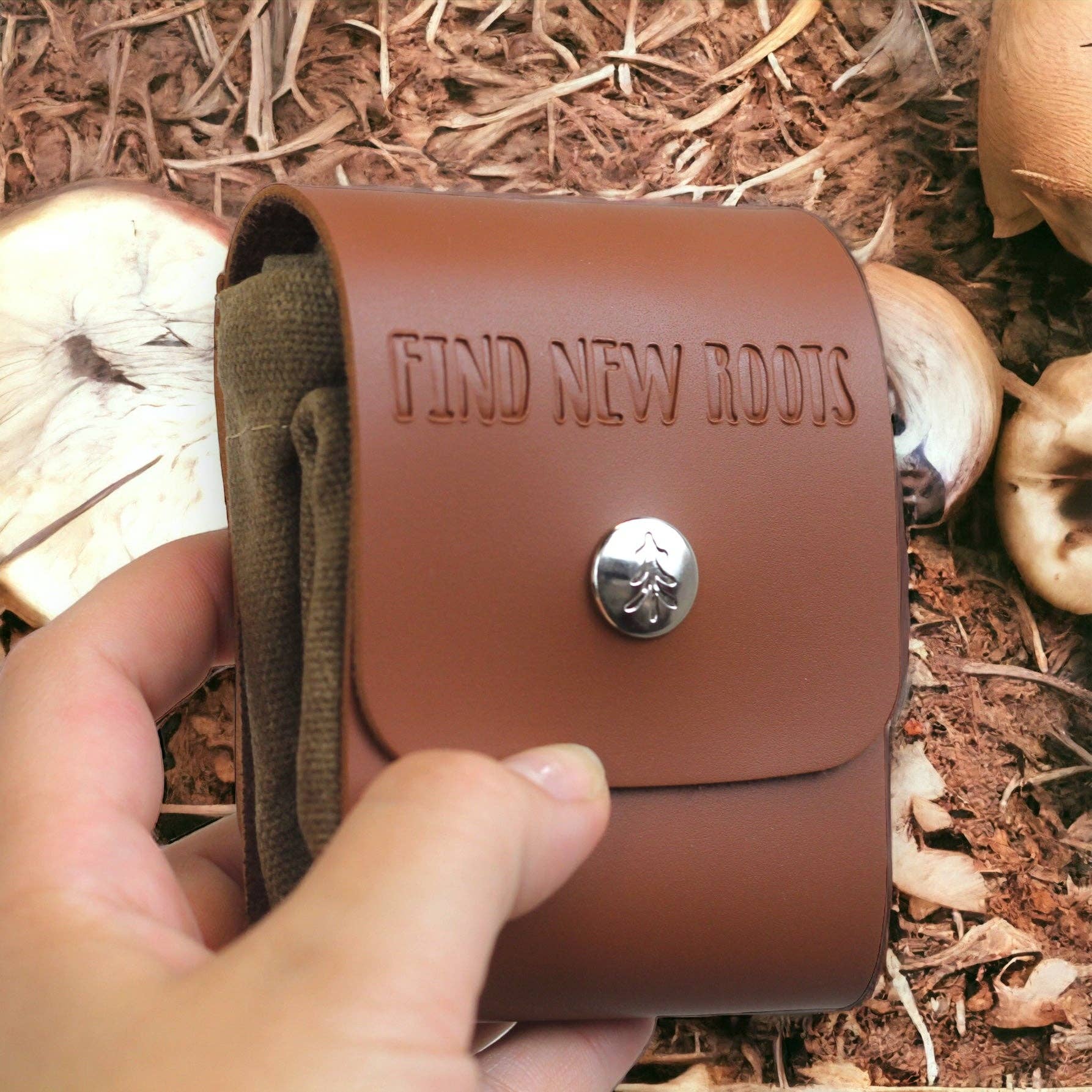 Find New Roots Waxed Canvas Foraging Bag