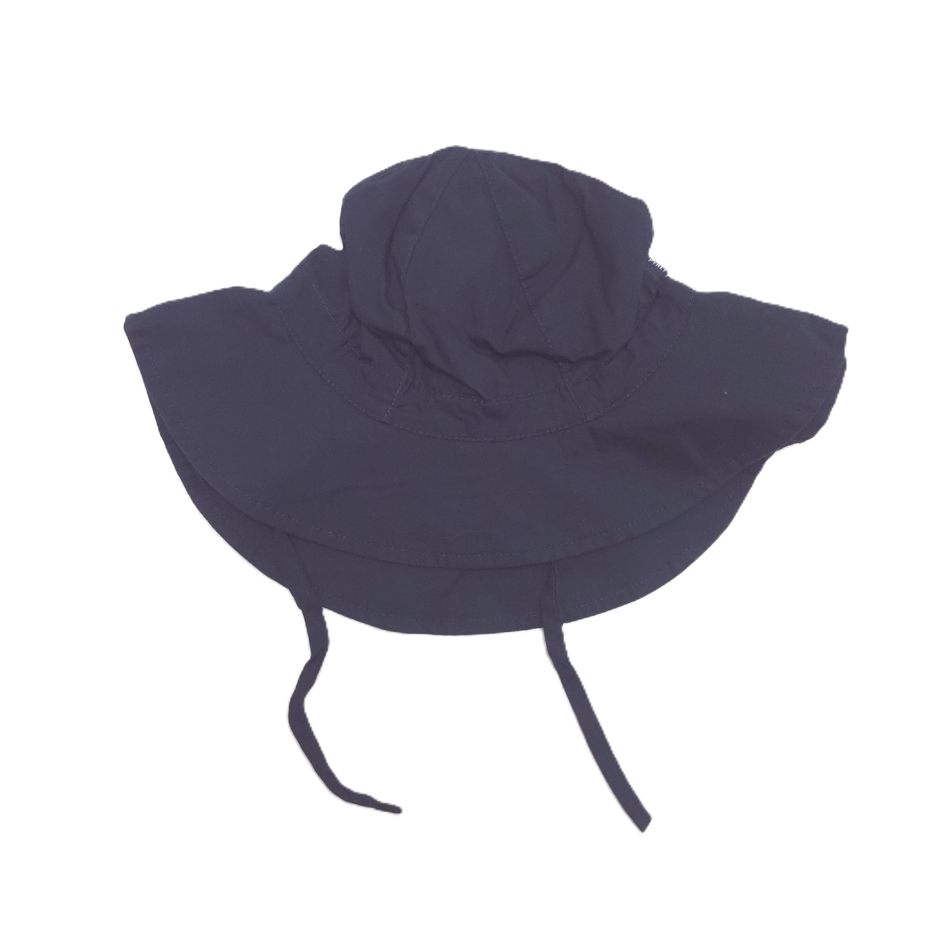 Navy blue sun hat with a wide brim on a white background