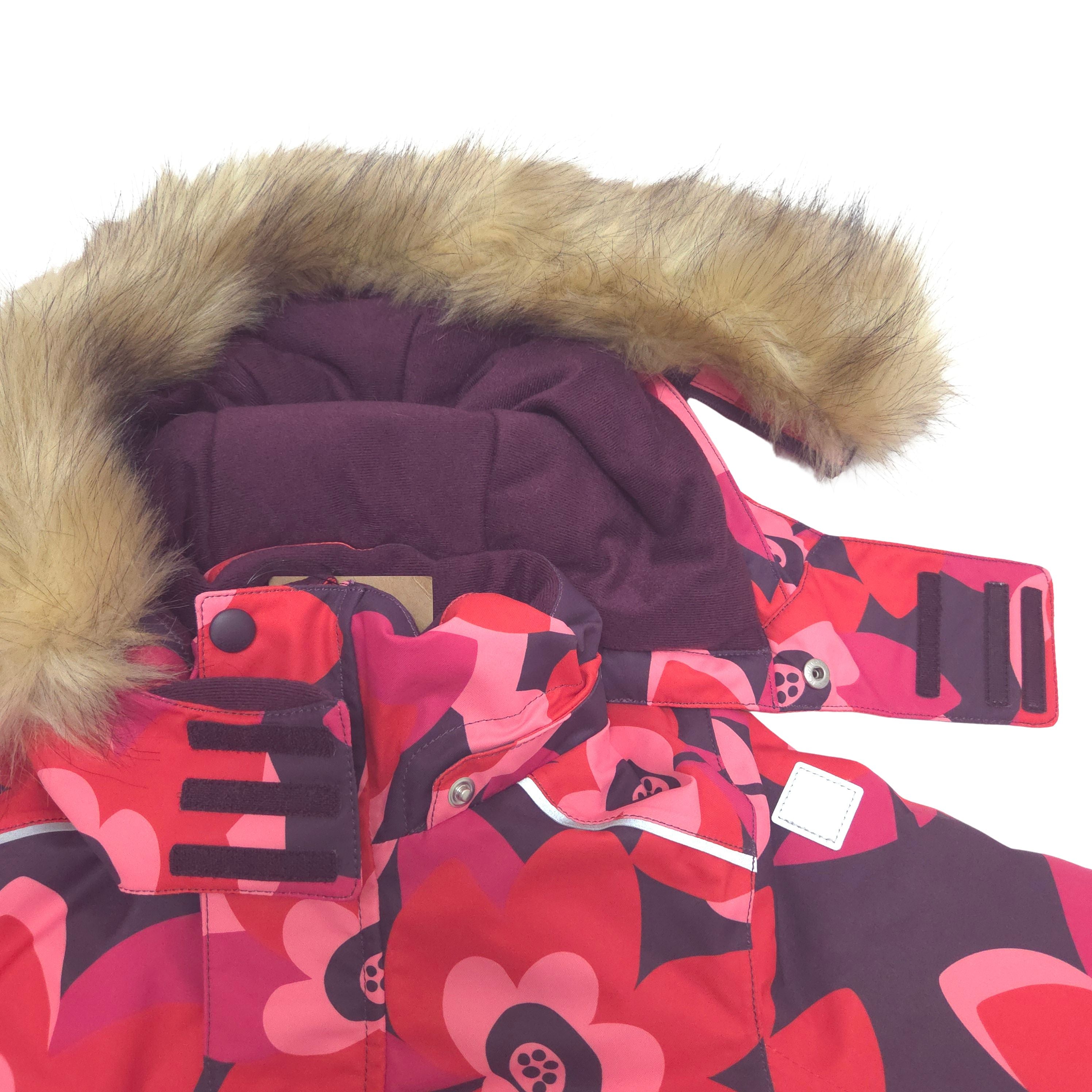 removable hood and fur