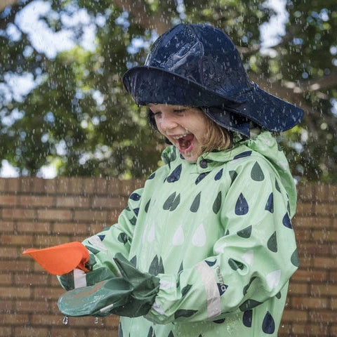 Kids Waterproof Vesi Printed Raindrop Rain Jacket - Unlined, PU | Reima #color_pale-green-print