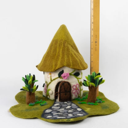 Country Felt Cottage Fairy Playhouse - For Finger Puppets