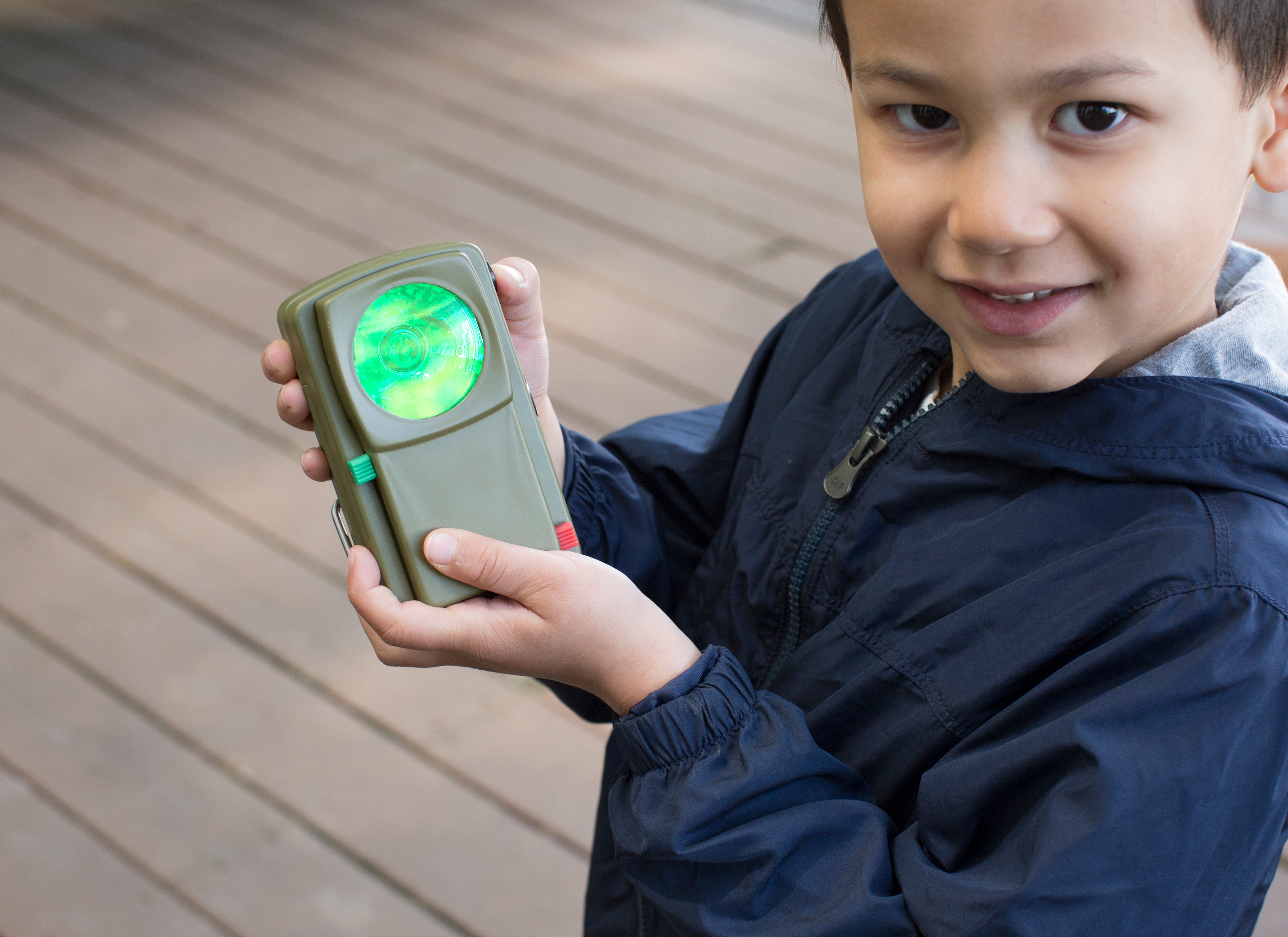 Huckleberry Morse Code Light