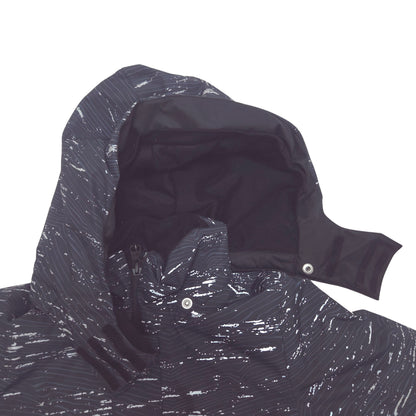 hood details