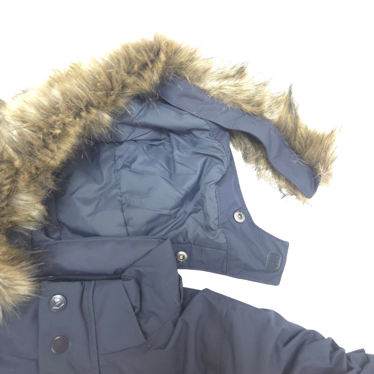 removable hood and fur
